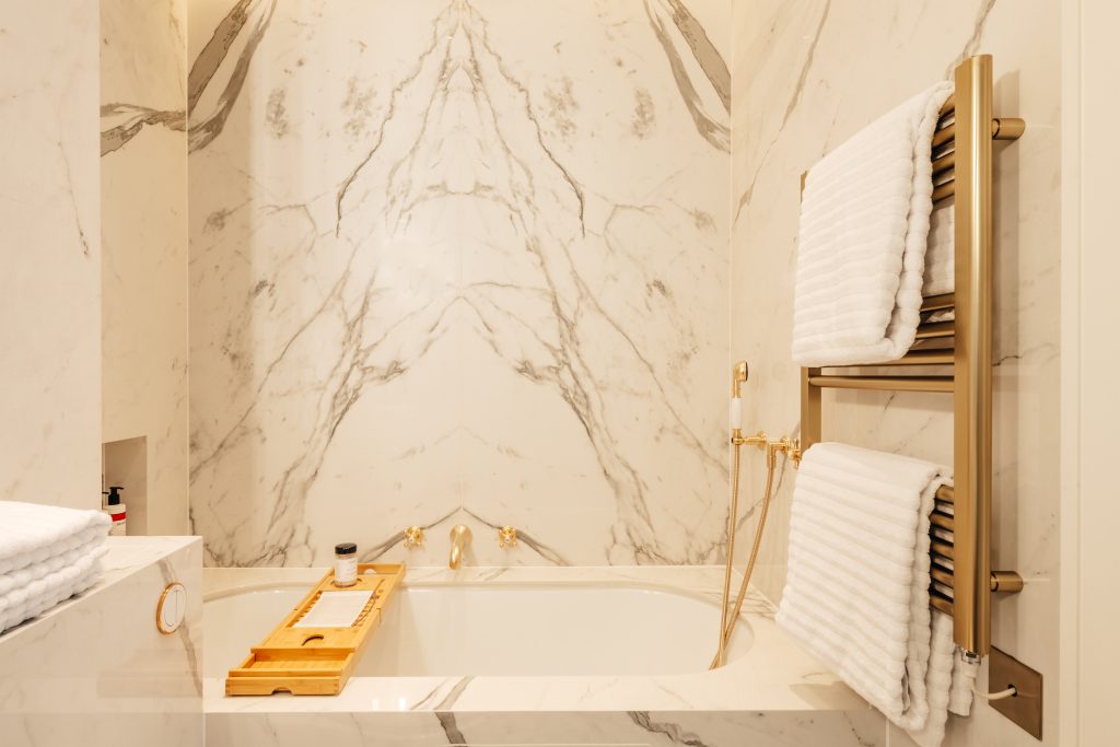 Luxury en-suite bathroom at Claridge House apartments, Davies Street Mayfair London W1K